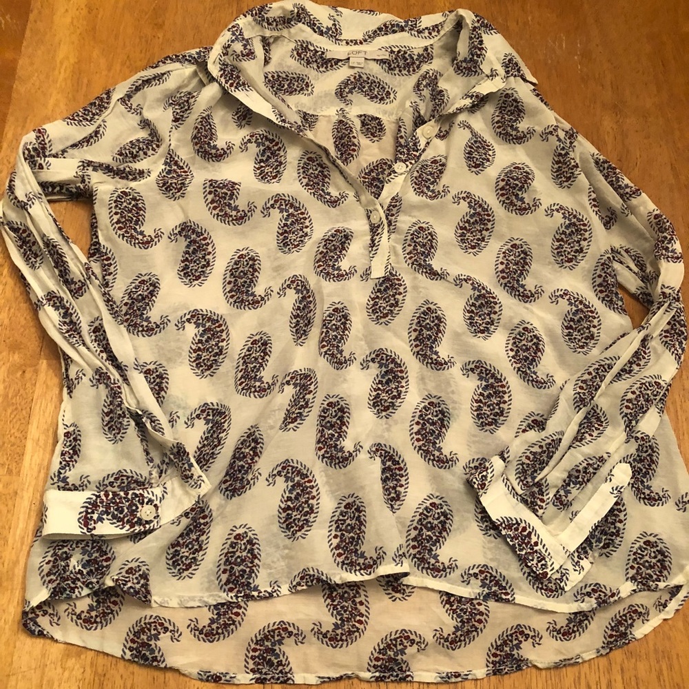 Loft big paisley button up blouse Size Petite L